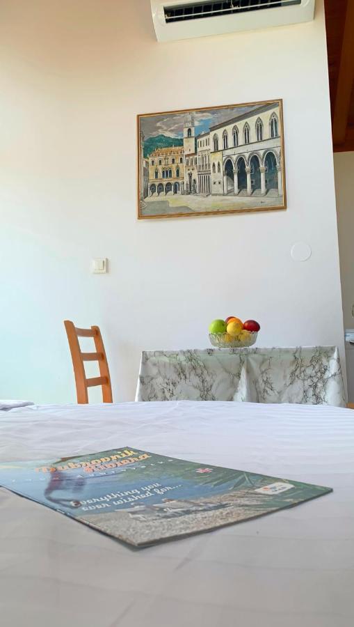 Laura Studio Apartman Mlini Exteriör bild
