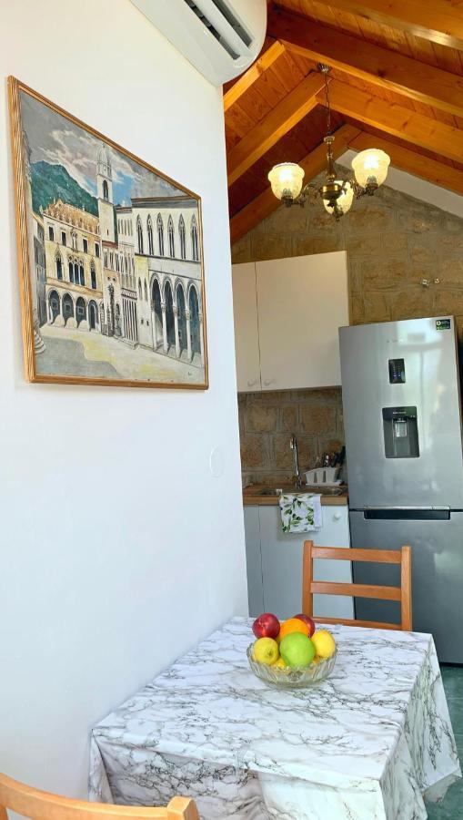 Laura Studio Apartman Mlini Exteriör bild