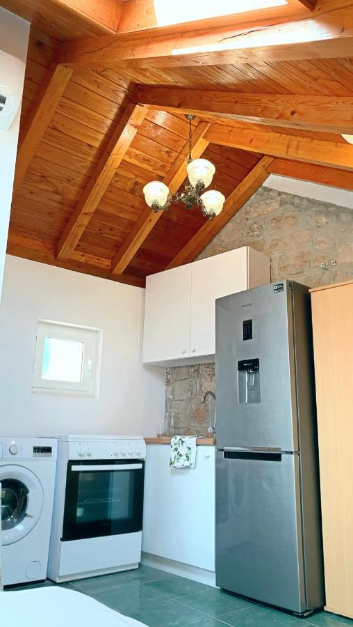 Laura Studio Apartman Mlini Exteriör bild